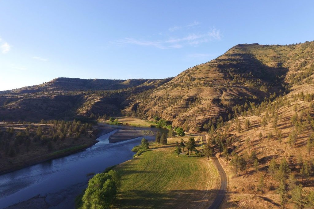 How Stream Access Laws Affect a Landowner 1