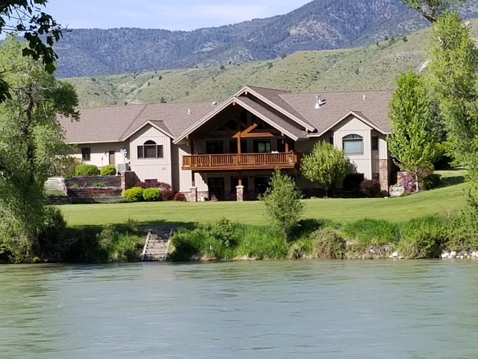 South Fork Luxury Home Irwin, Idaho