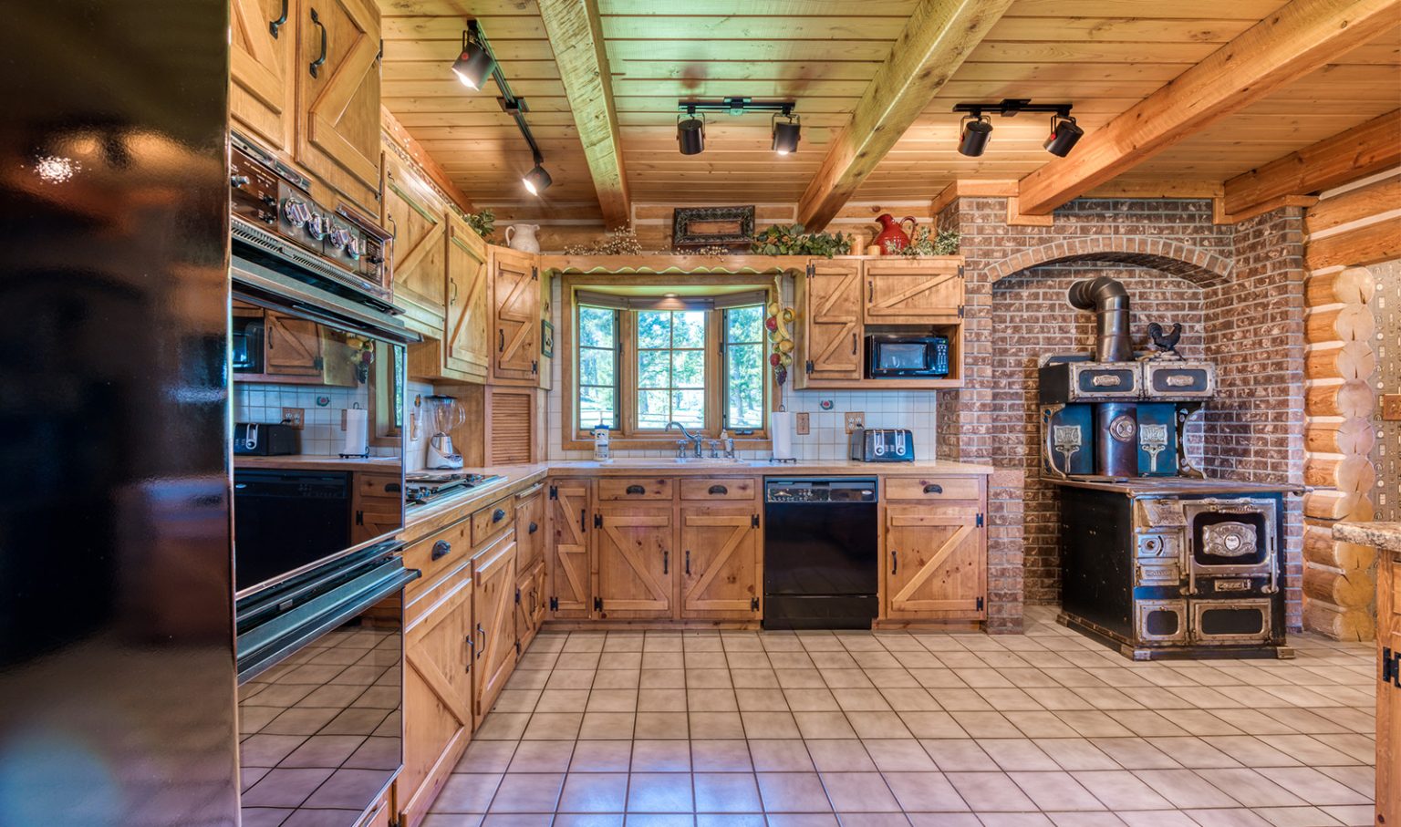 Chief Joseph Ranch - Live Water Properties - Montana Ranches for Sale