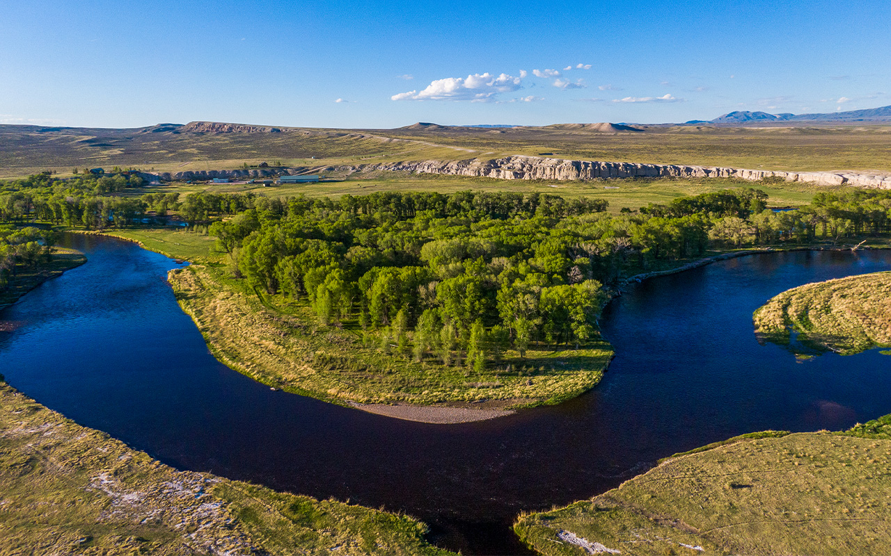 Rivers Edge Ranch Saratoga, Wyoming