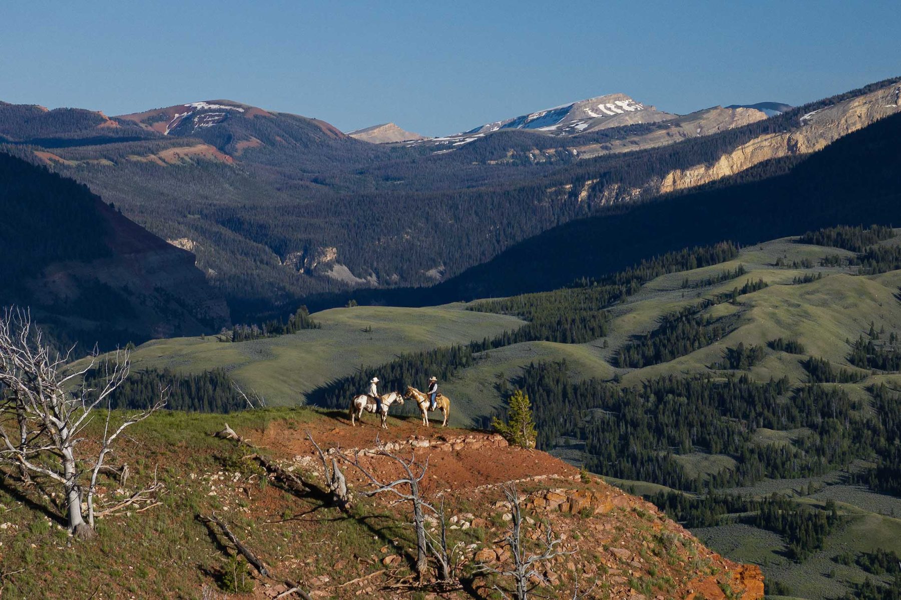 red-hills-ranch-jackson-hole-wyoming_horseback