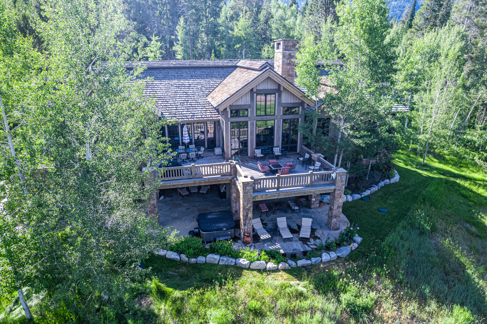 485-North-Fall-Creek-Jackson-Hole-Wyoming_main_house