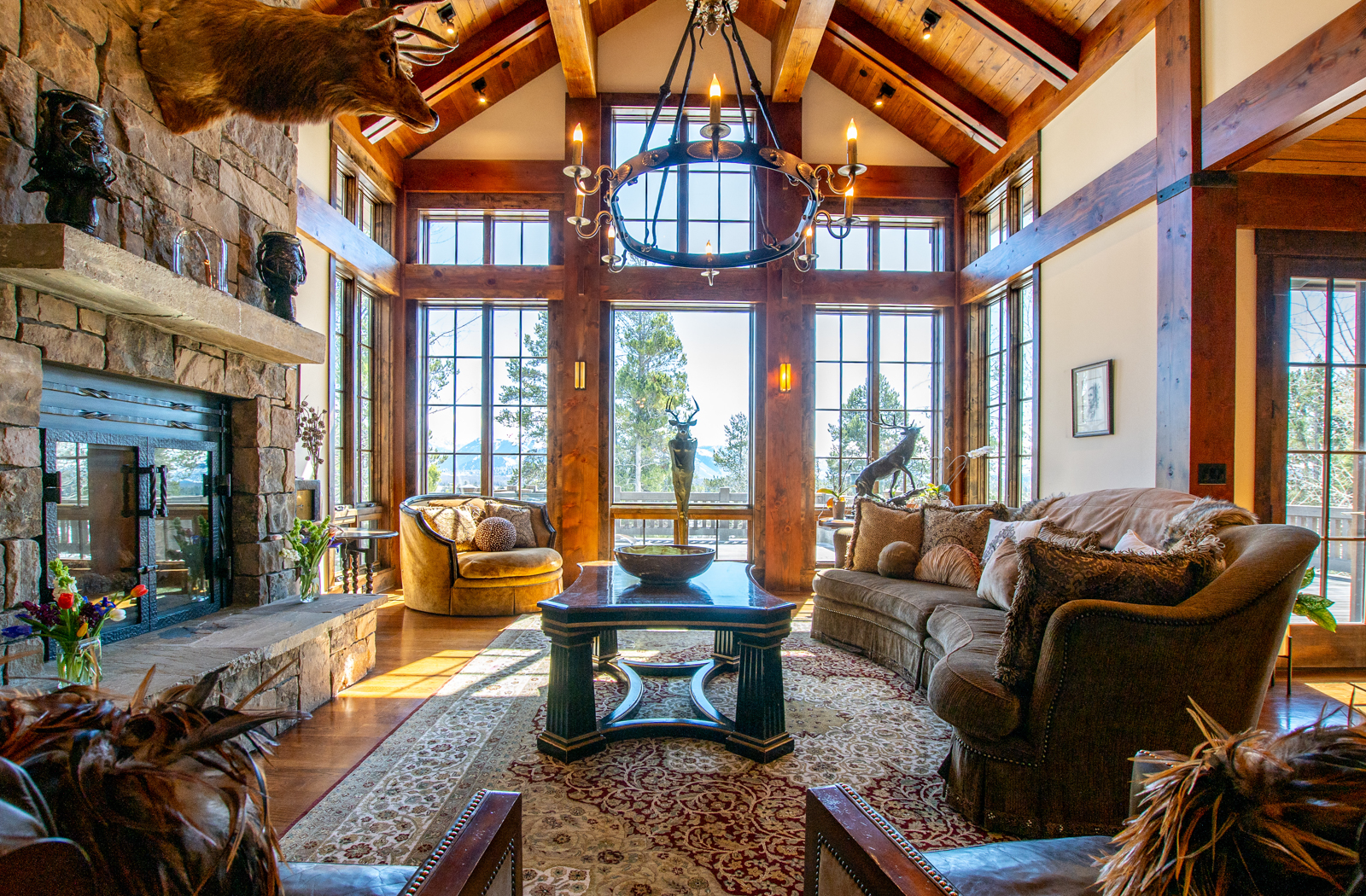 485-North-Fall-Creek-Jackson-Hole-Wyoming_living_room