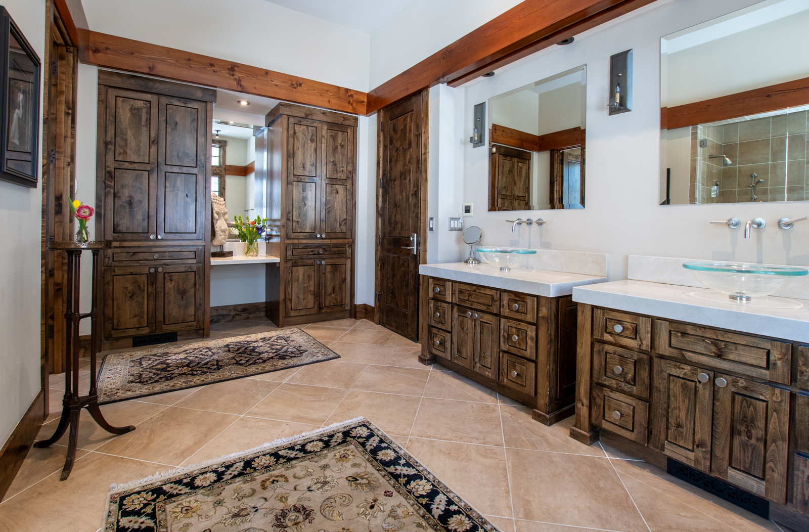 485-North-Fall-Creek-Jackson-Hole-Wyoming_master_bathroom