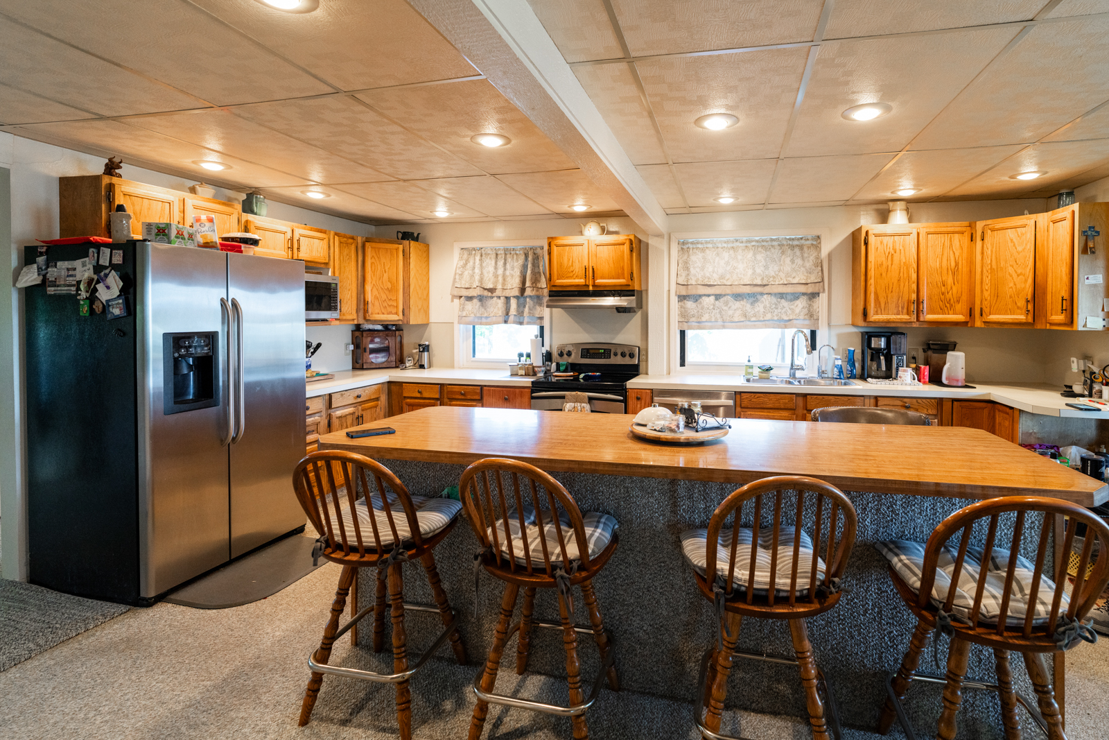 main house eating area