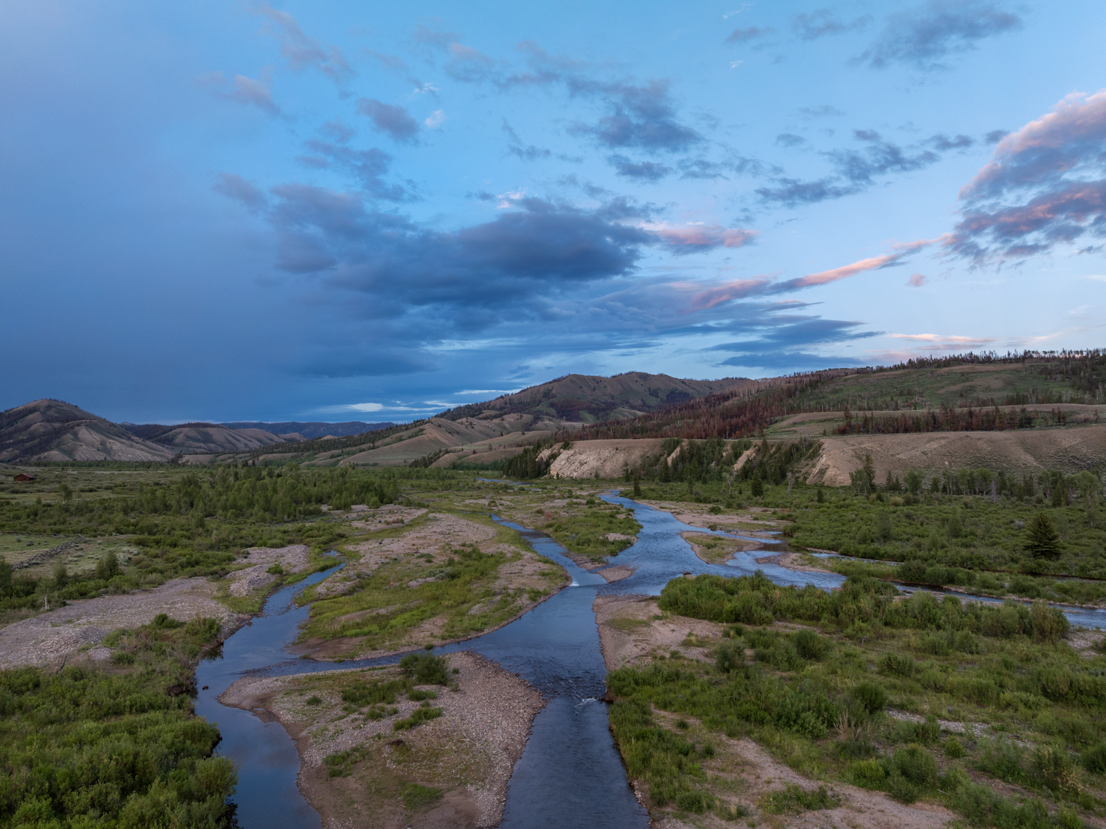 rivers on wyoming fly fishing ranch