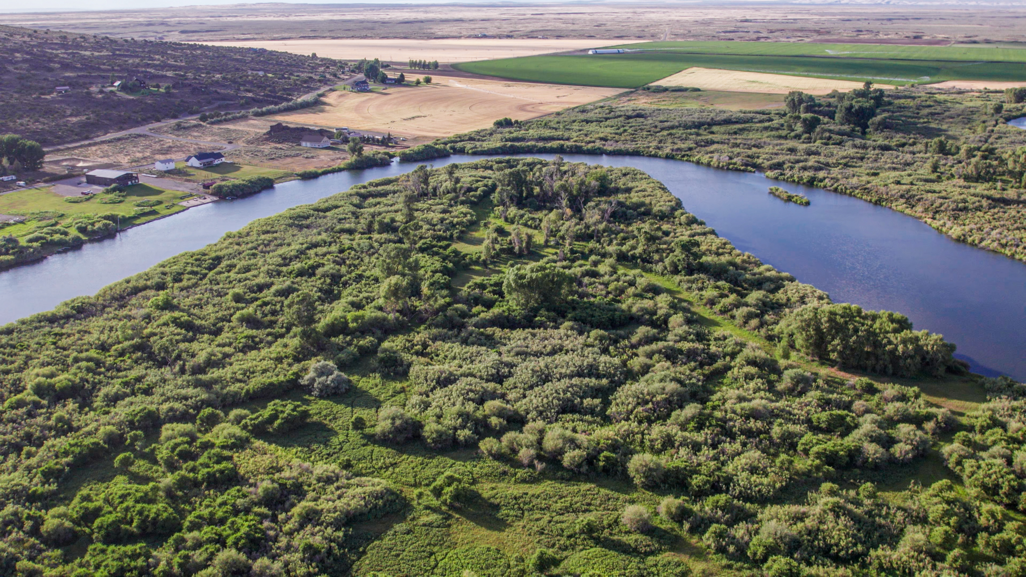 aerial view of acreage