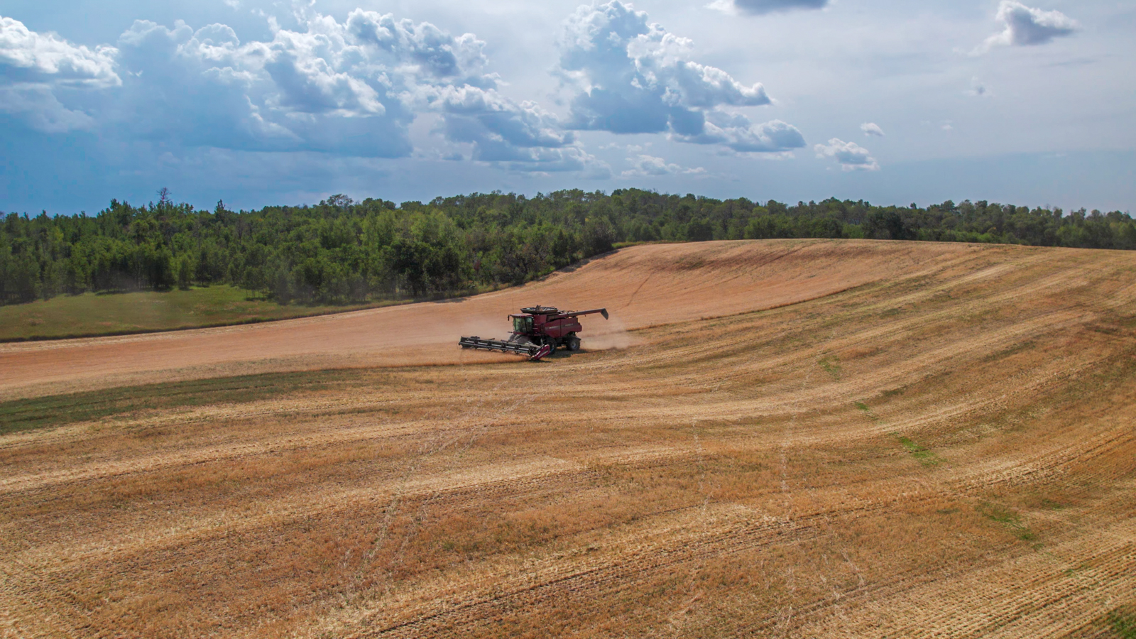 farming equipment on idaho farmland for sale