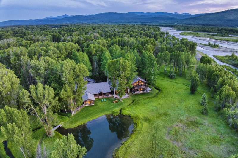 RR Lodge in Ely Springs