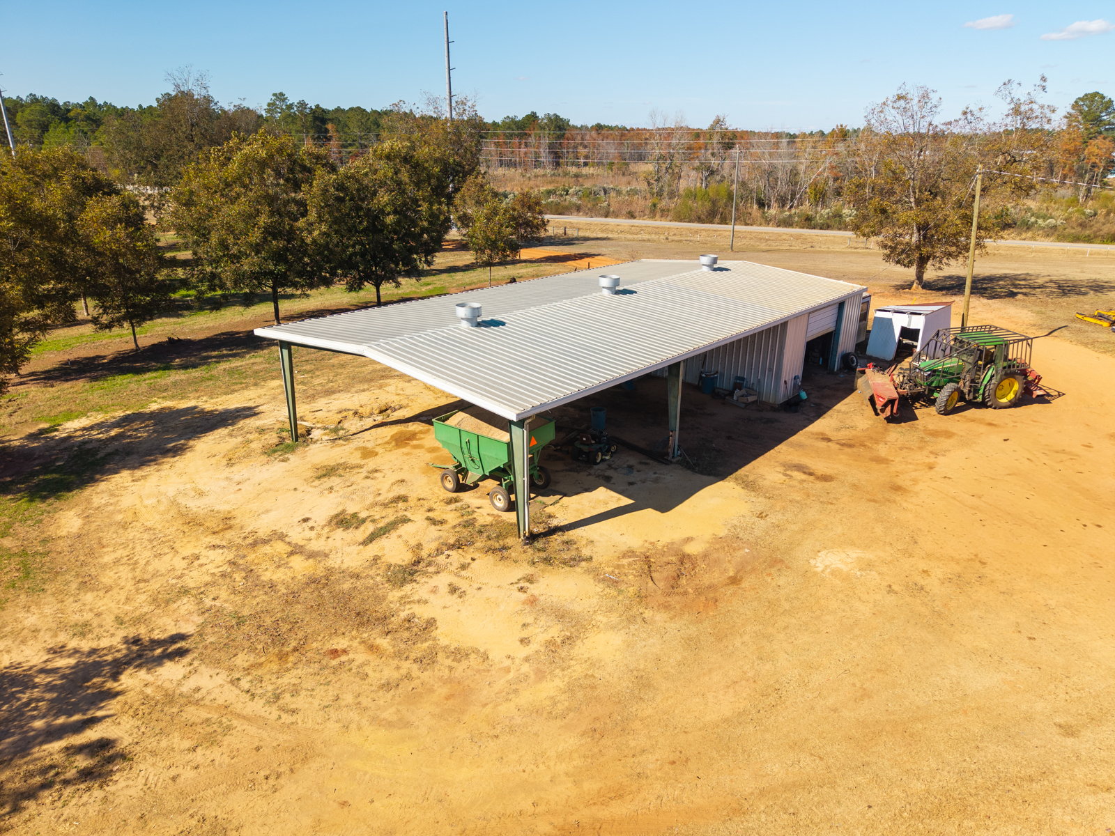 pecan cleaning building