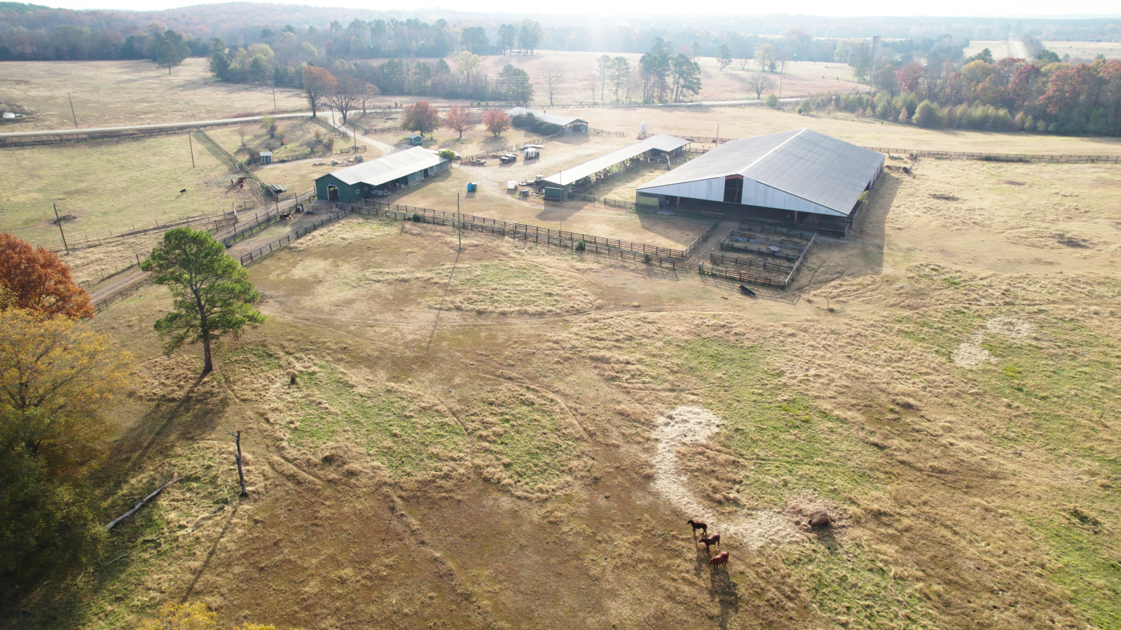 Wahatchee Creek Farm buildings